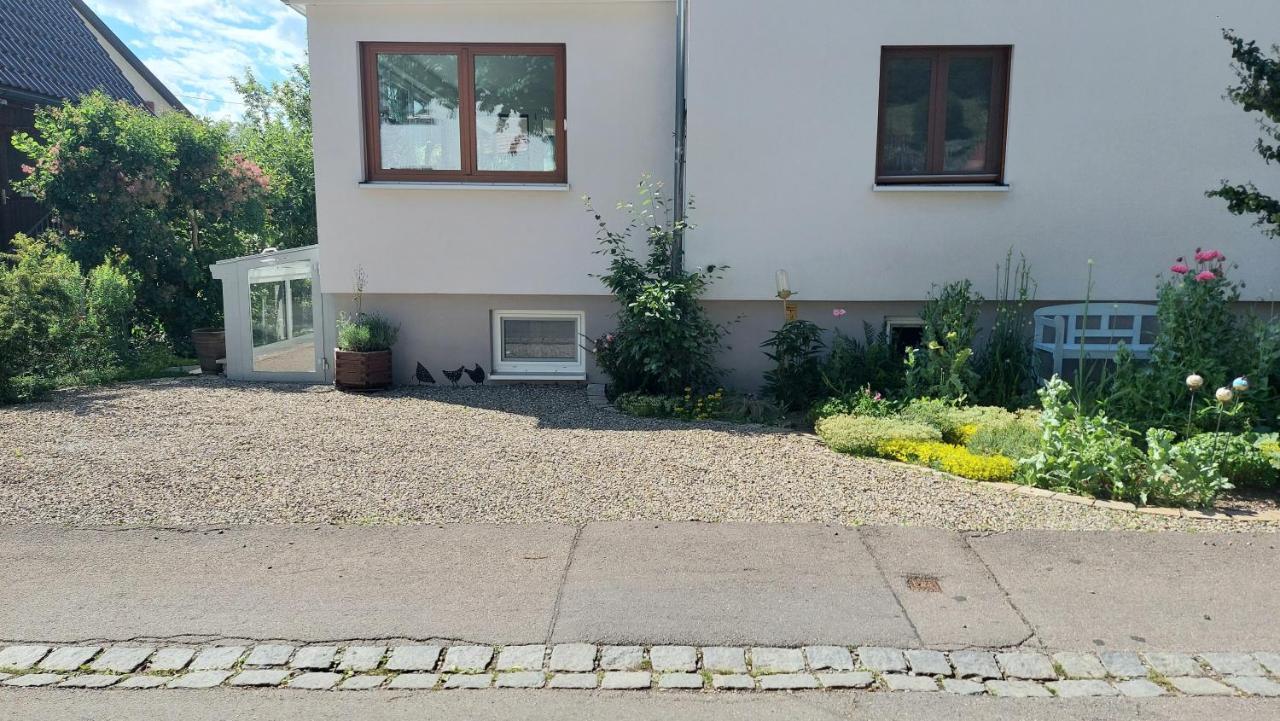 Gemuetliche Ferienwohnung Auf 2 Etagen Mit Dachterrasse 반겐임알가우 외부 사진